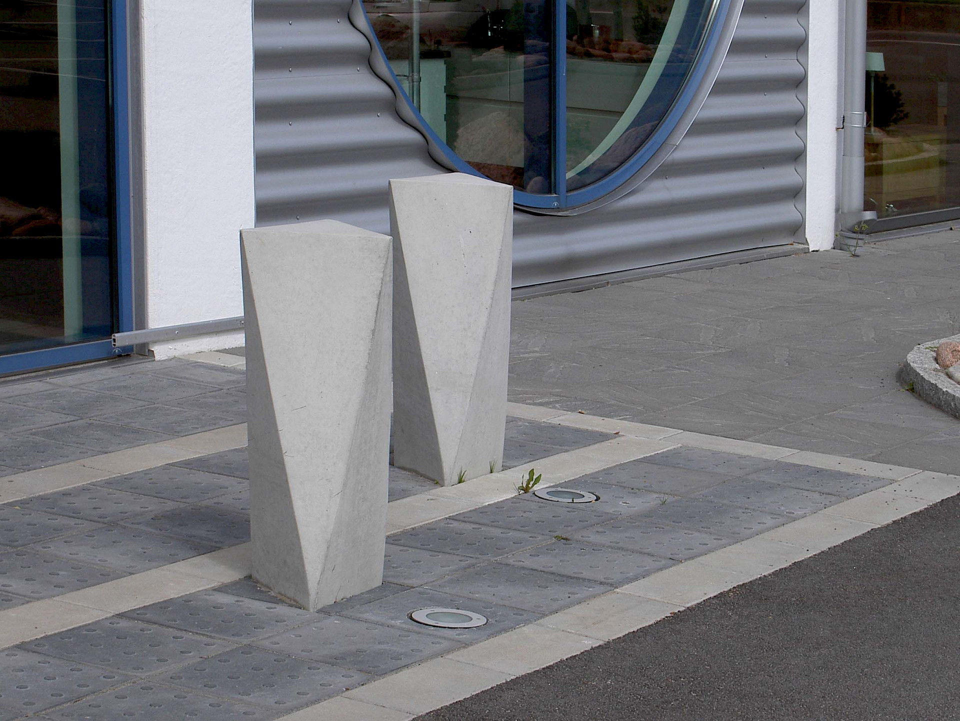 Ackord Bollard | Nola®